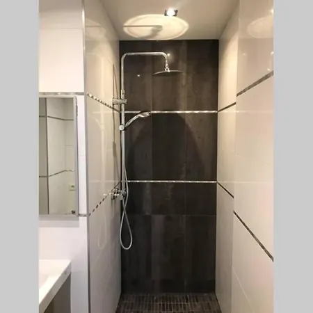 2p Centre - Homme De Fer Apartamento *